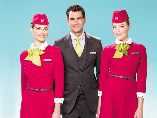 S7 Airlines меняет форму стюардесс